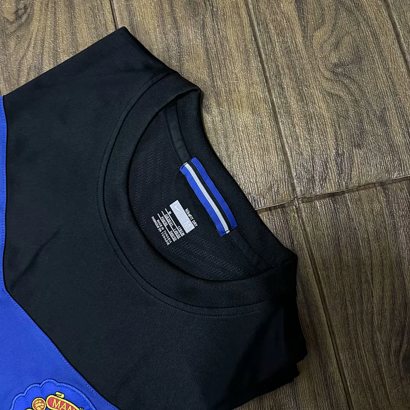 09-10 Manchester United Maillot Exterieur Retro Manches Longues – Image 5