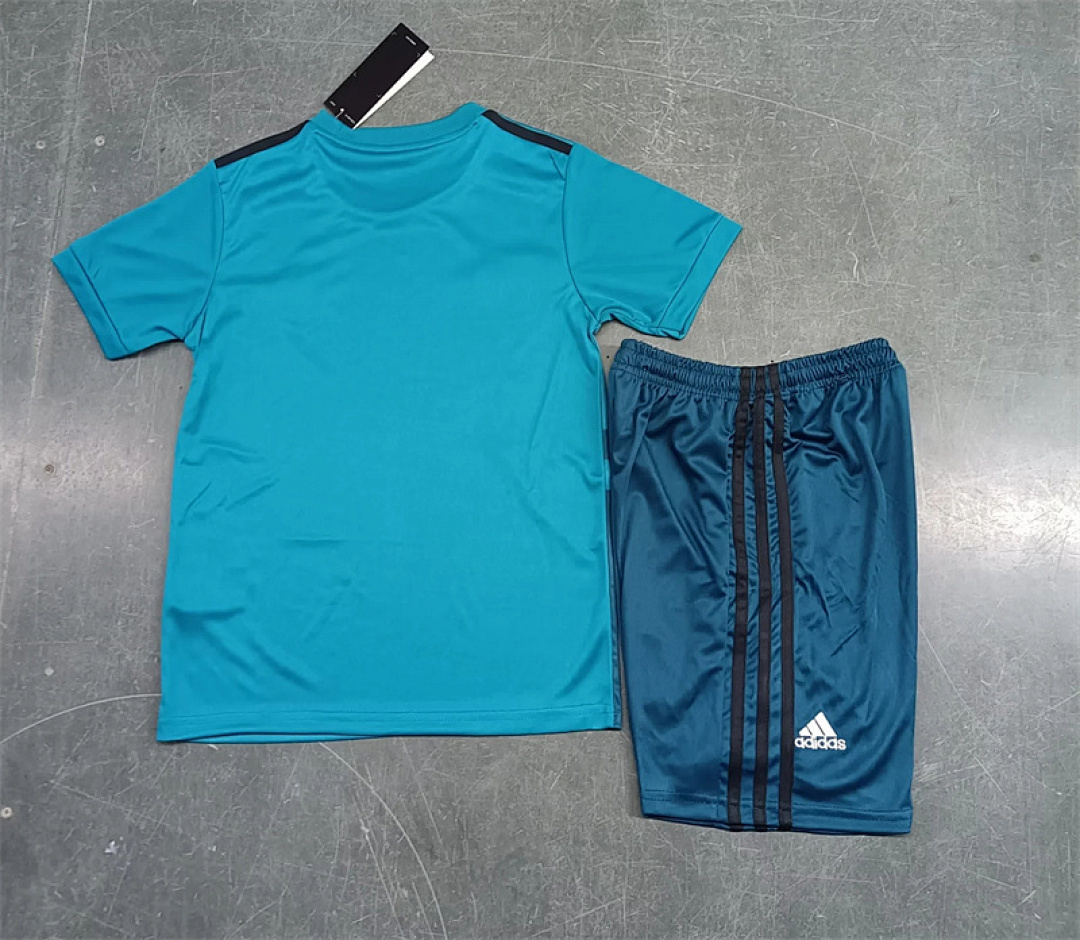 17-18 Real Madrid Maillot Third Retro Enfant – Image 2