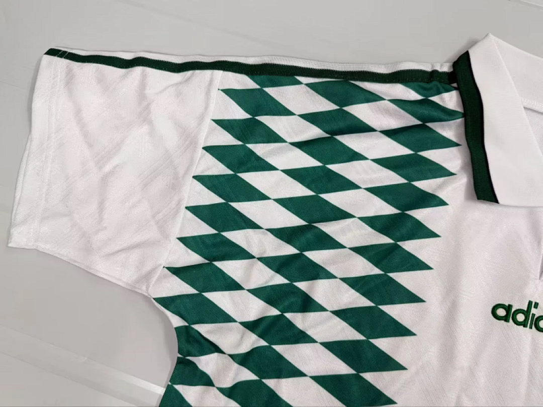 1995-96 Panathinaikos Maillot Exterieur Retro – Image 4