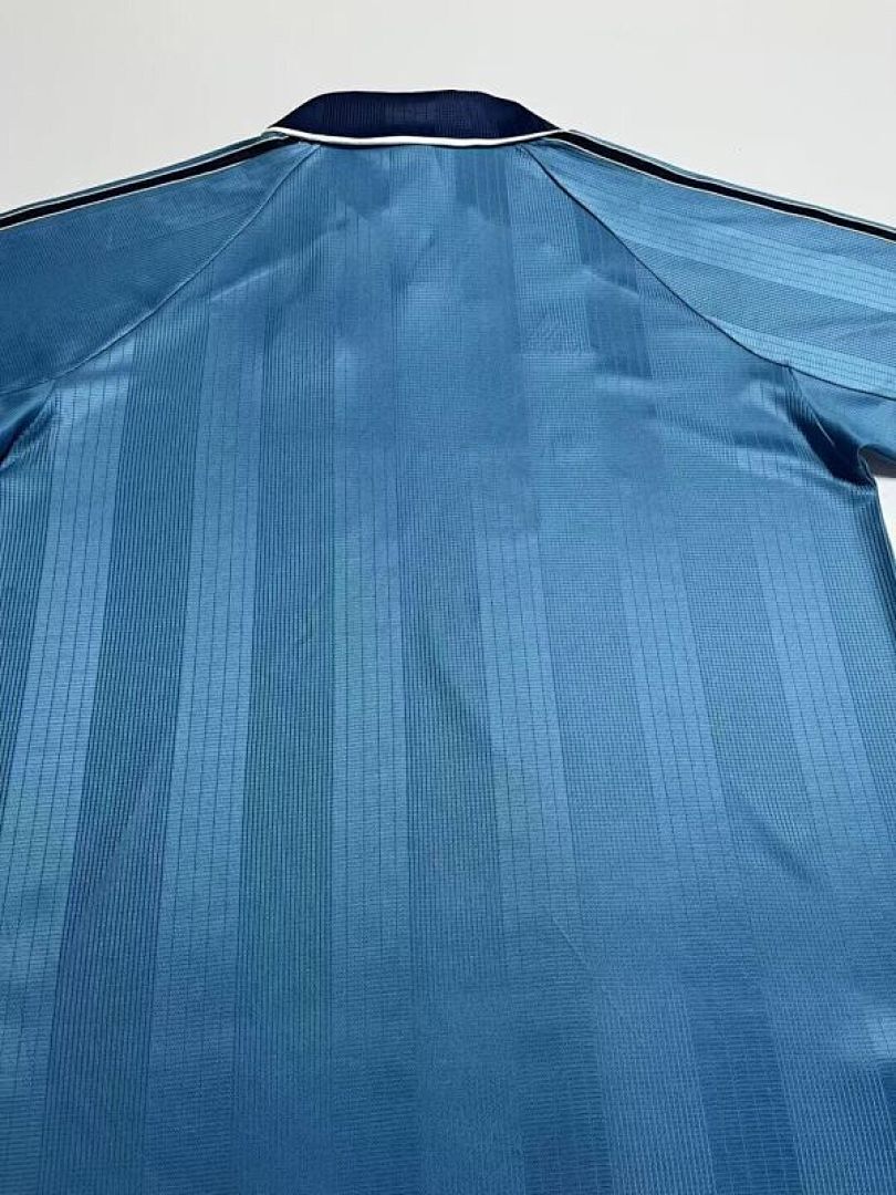 1999-00 Real Madrid Maillot Third Retro – Image 2