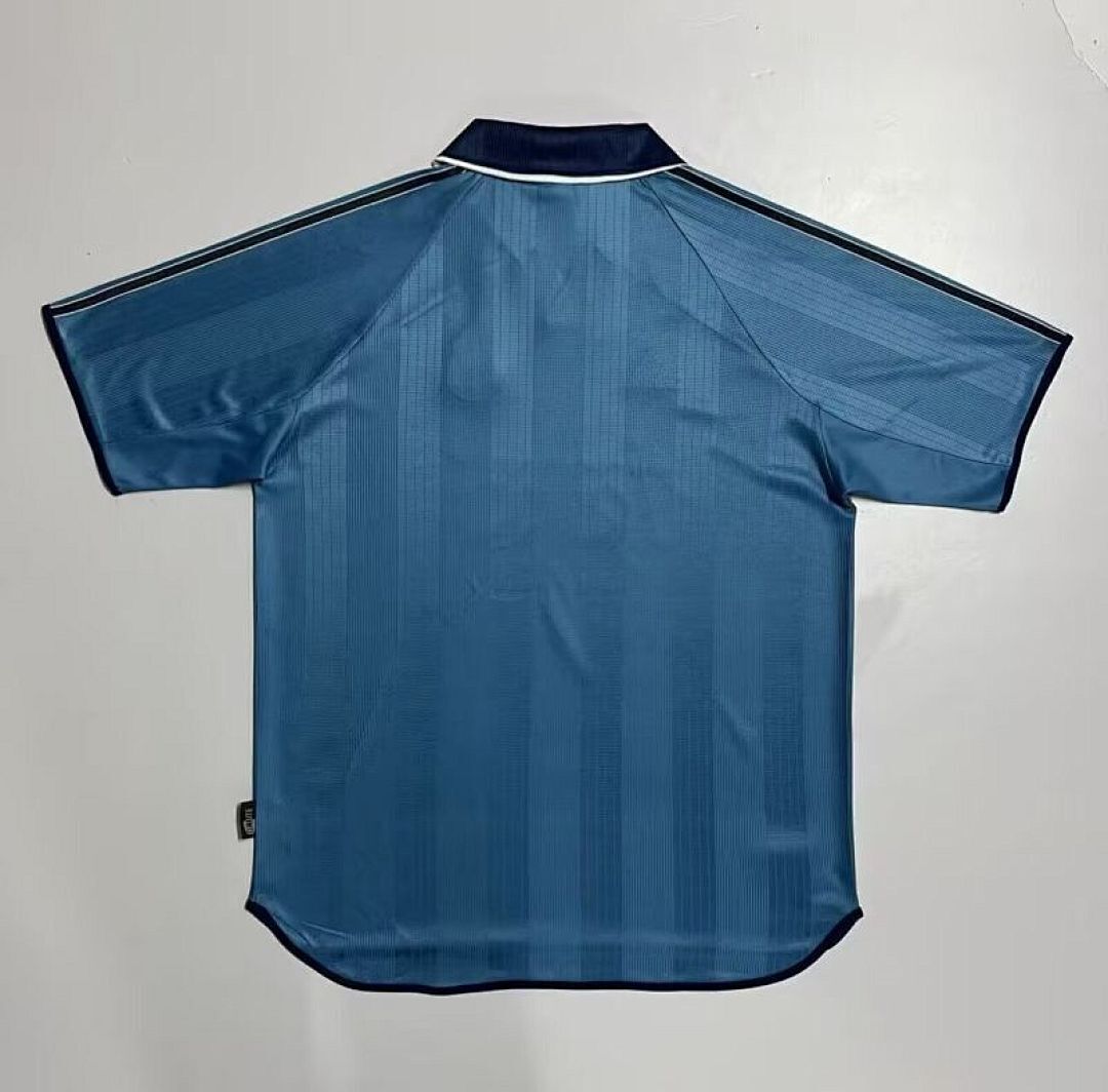 1999-00 Real Madrid Maillot Third Retro – Image 4