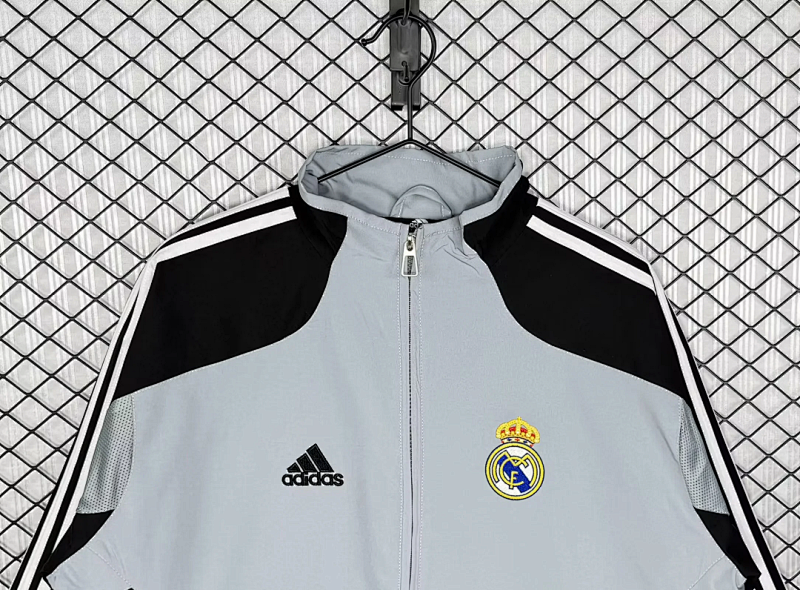 2004-05 Real Madrid Maillot Domicile Retro – Image 3