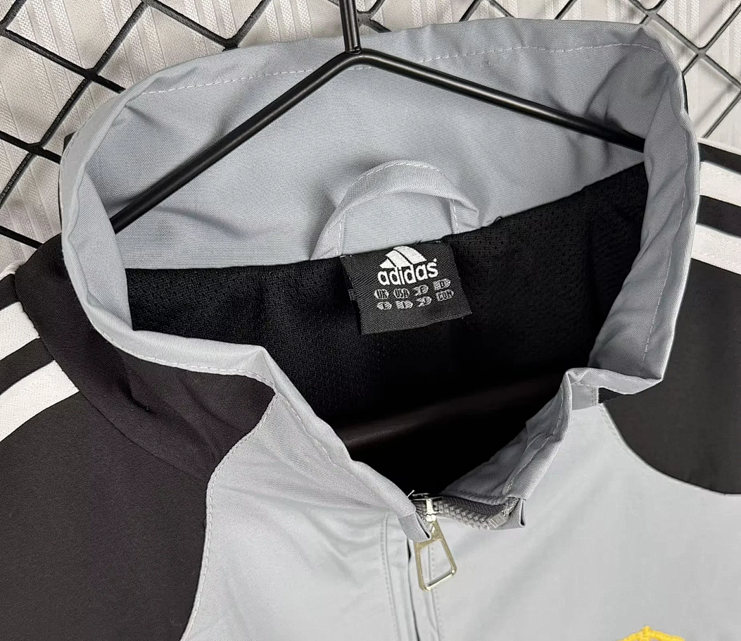 2004-05 Real Madrid Maillot Domicile Retro – Image 4