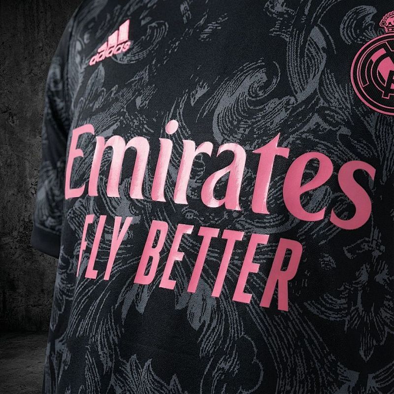 2020-21 Real Madrid Maillot Third Retro – Image 5