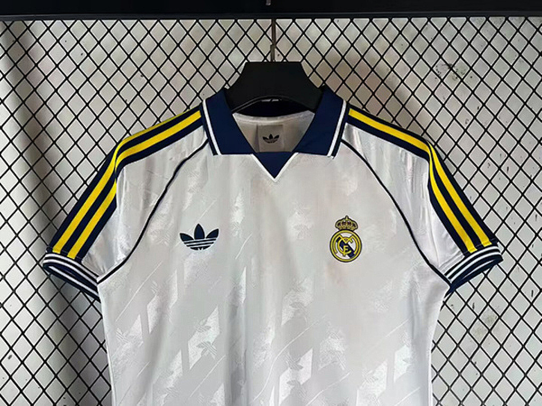 2026-27 Real Madrid Maillot Domicile Retro – Image 5