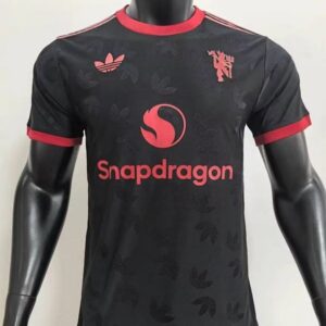 24-25 Manchester United Maillot Entrainement Version Joueur