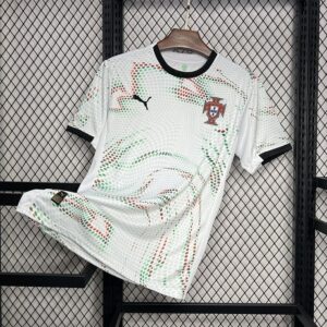 24-25 Portugal Maillot Exterieur