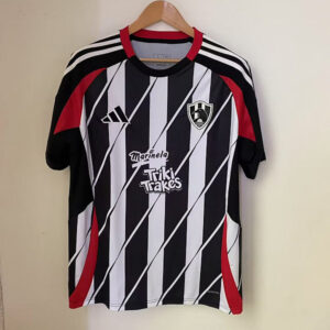 25-26 Cuervos Maillot Domicile