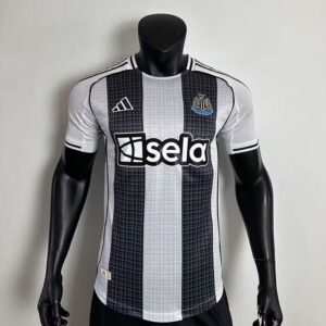 25-26 Newcastle Maillot Domicile Version Joueur