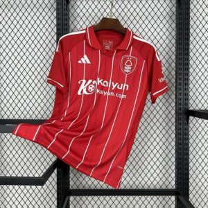 25-26 Nottingham Forest Maillot Domicile