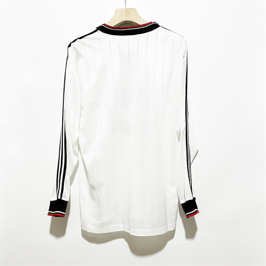 82-83 Manchester United Maillot Exterieur Retro Manches Longues – Image 4