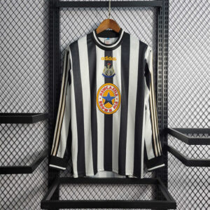 97-99 Newcastle Maillot Domicile Manches Longues