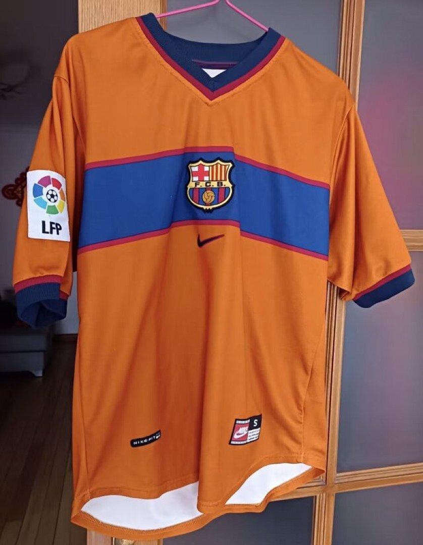 98-00 Barcelona Maillot Exterieur Retro – Image 2