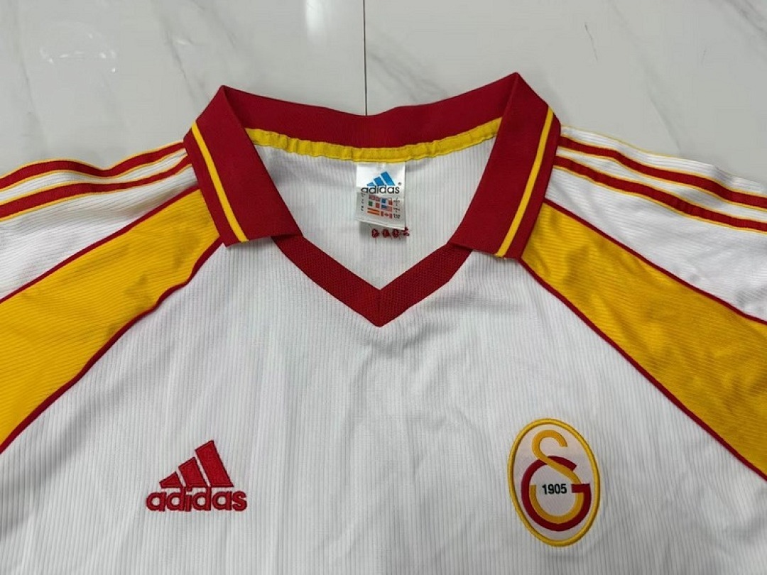 99-00 Galatasaray Maillot Exterieur Retro – Image 5
